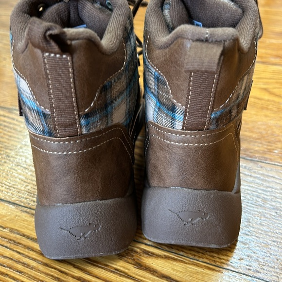 Rocket Dog brown lace up hiking style boots. Size 6. Excellent condition. - Picture 6 of 12